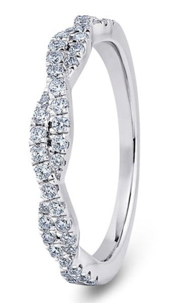 Round Brilliant Cut Twist Claw